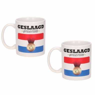 4x stuks drink koffie mokken gefeliciteerd geslaagd 300 ml