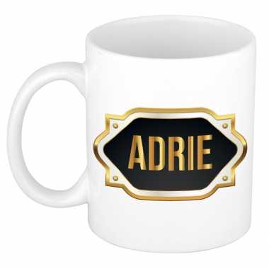 Adrie naam / voornaam kado beker / mok met goudkleurig embleem