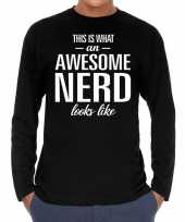 Awesome nerd cadeau shirt zwart voor heren